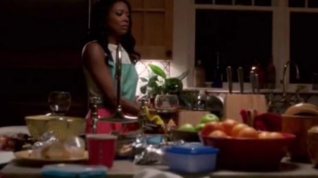 Anthropologie Cuisine Couture Apron worn by Mary Jane Paul (Gabrielle Union) in Being Mary Jane (S01E02)