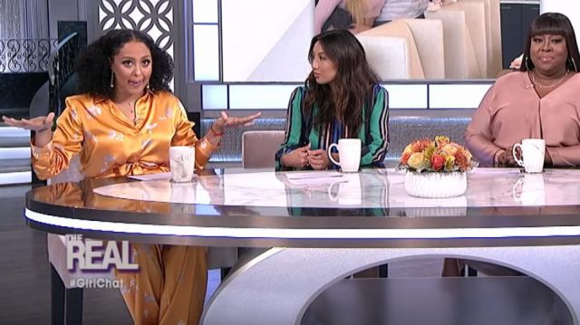 Equipment Evonne Silk Pants worn by Tamera Mowry on The Real Talk Show March 2019