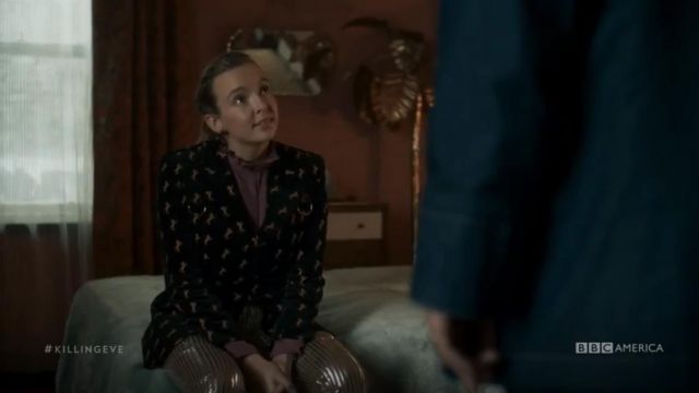 Isabel Marant Novida Metallic Striped Leather Skinny Pants worn by Villanelle (Jodie Comer) in Killing Eve (S02E03)