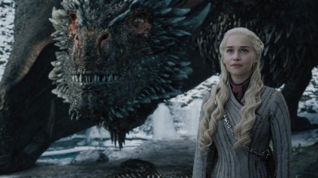Costume Cosplay worn by Daenerys Targaryen (Emilia Clarke) in Game of Thrones (S08E04)