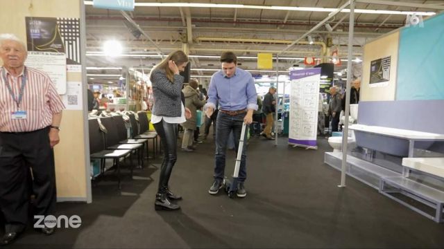 The black boots of Ophélie Meunier in Area interditedu 05/05/2019