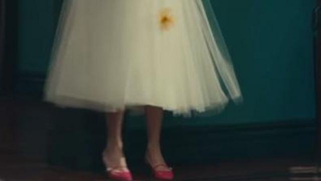 The shoes pink Roger Vivier Taylor Swift in her video clip to ME! (feat. Brendon Urie of Panic! At The Disco)