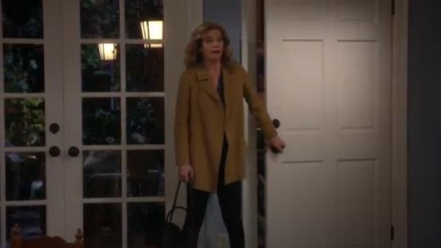 Theory  Clairene Coat in Buckwheat worn by Vanessa Baxter (Nancy Travis) in Last Man Standing (S07E21)