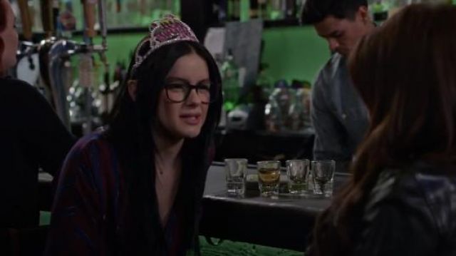 Rails Sloane Top in Janeiro Stripe worn by Alex Dunphy (Ariel Winter) in Modern Family (S10E22)