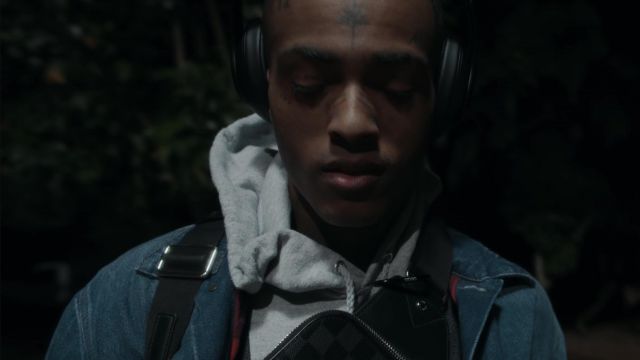 The Headphones Beats By Dr Dr Of Xxxtentacion In Her Video Clip