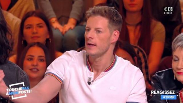Le polo blanc col multi-couleur TBS de Matthieu Delormeau dans Touche pas à mon poste le 29.04.2019