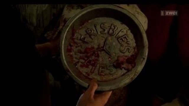 La réplique du plat à tartes Frisbie de Seamus McFly (Michael J. Fox) dans Retour vers le futur III
