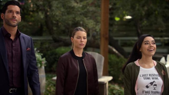 The t-shirt I Just Rescued Some Wine of Ella Lopez (Aimee Garcia) in Lucifer (S04E06)