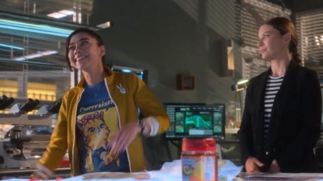 Redbubble Purrrsist! T-Shirt worn by Ella Lopez (Aimee Garcia) in Lucifer (S04E01)