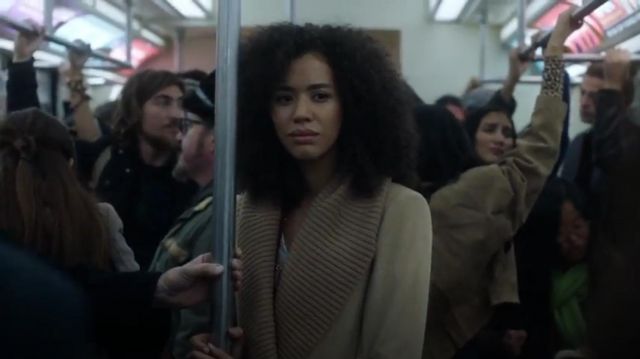 Burberry Double Breasted Rib Collar Coat worn by Allison Adams (Jasmin Savoy Brown) in For The People (S02E08)