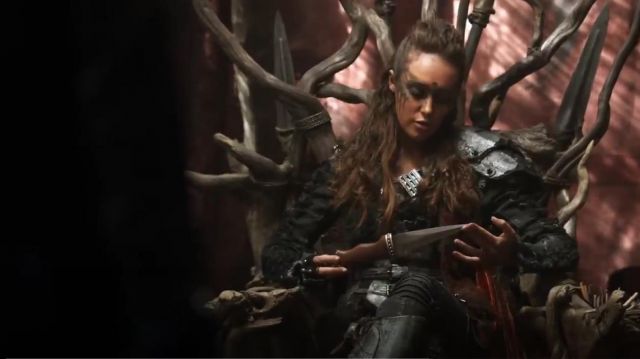 Szco Supplies Damascus Sgian Dubh Knife used by Alycia Debnam-Carey in The 100 (S02E07)