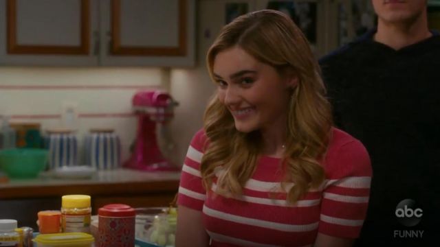 Forever 21 Striped Sweater Knit Top worn by Taylor Otto (Meg Donnelly) in American Housewife (S03E22)