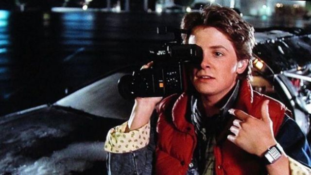 La montre calculatrice Casio CA50 de Marty McFly (Michael J. Fox) dans Retour vers le futur