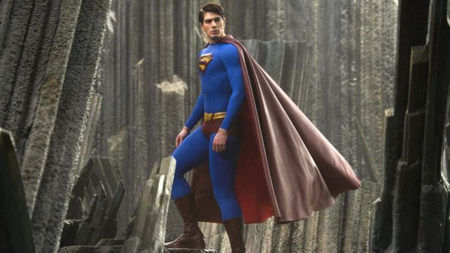 The Superman costume (adult version) Clark Kent / Kal-El (Brandon Routh) in Superman Returns