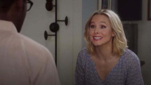 Velvet by Graham & Spencer Cotton Voile Peasant Blouse worn by Eleanor Shellstrop (Kristen Bell) in The Good Place (S01E05)