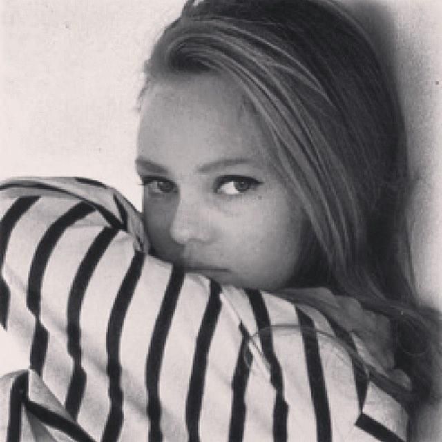 La marinière portée par Vanessa Paradis sur le compte Instagram de @armor.lux