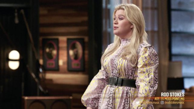 Vestido de trapecio de algodón poplina de Ganni usado por Kelly Clarkson en The Voice 2019