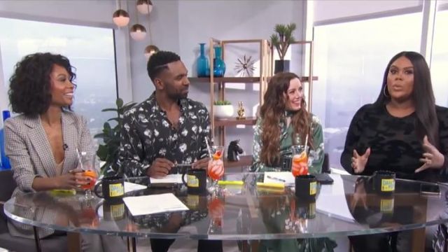 The Kooples Wild Roses Print Shirt worn by Justin Sylvester on E! News January 18,2019
