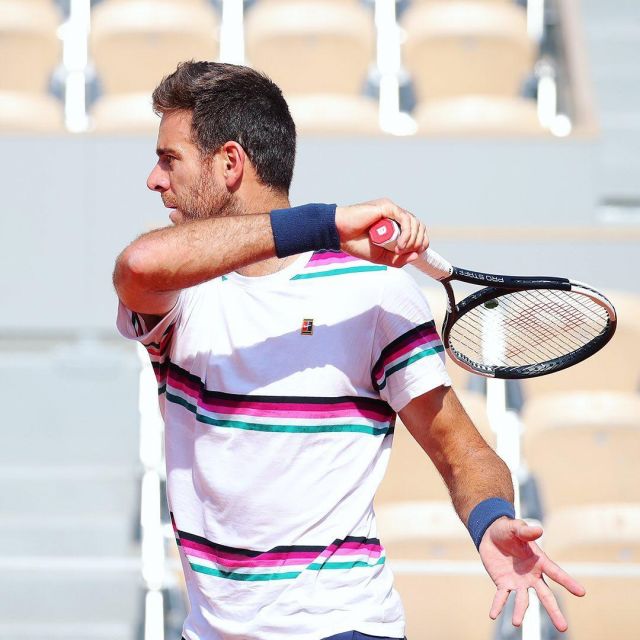 The Tee Shirt Nike Tennis worn by Juan Martin del Potro on the account  instagram of @rolandgarros Roland Garros 2019 | Spotern