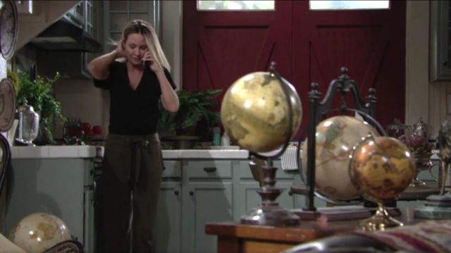Go Silk Belted Silk Cargo Pants worn by Sharon Collins Newman (Sharon Case) as seen in The Young and the Restless May 2019