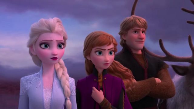 Anna's (Kristen Bell) costume as seen in Frozen 2