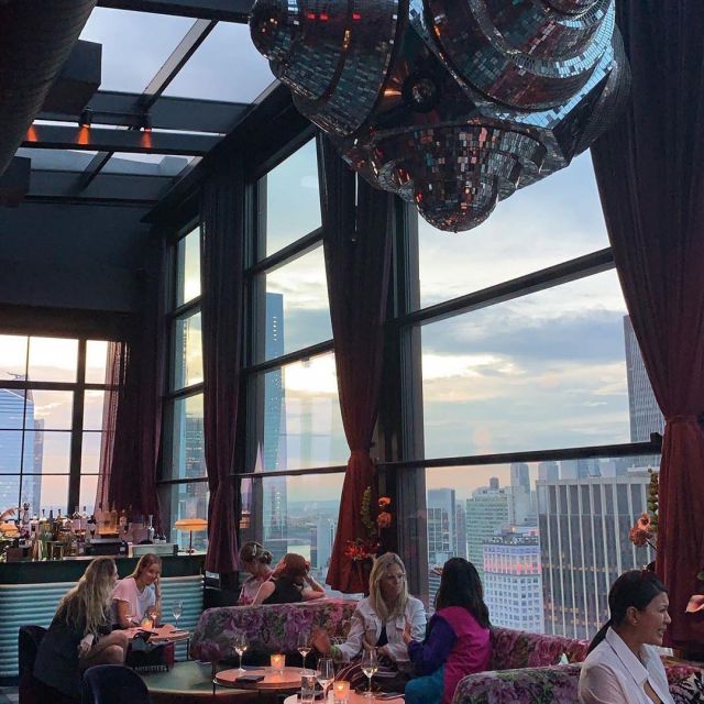 Fleur Room at Moxy Chelsea, New-York City on the In­sta­gram Ac­count of @Thep­r­net