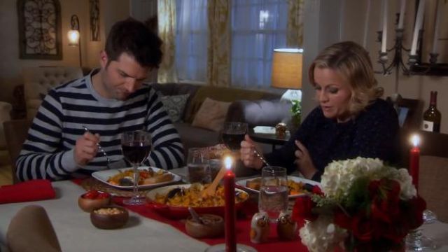 La théorie de Jupiter Chandail porté par Ben Wyatt (Adam Scott) dans les Parcs et les Loisirs (S06E14)