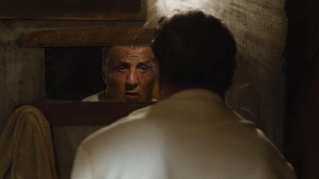 Chemise blanche portée par Rambo (Sylvester Stallone) dans Rambo: Last Blood