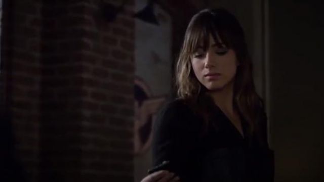 10 CORSO Atwood Blouse worn by Daisy 'Skye' Johnson (Chloe Bennet) in Marvel's Agents of S.H.I.E.L.D. (S02E07)