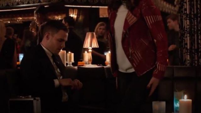 Helmut Lang Stretch Pantalon en Cuir portés par Jemma Simmons (Elizabeth Henstridge) dans Marvel Agents of S. H. I. E. L. D. (S03E18)