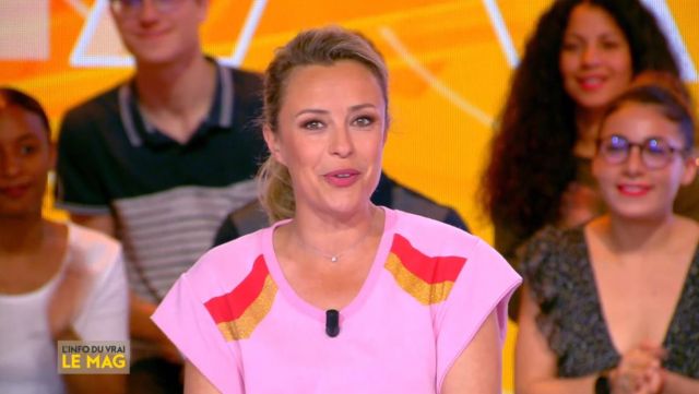 Le top en molleton rose de Isabelle Moreau dans L'Info du vrai du 04/06/2019
