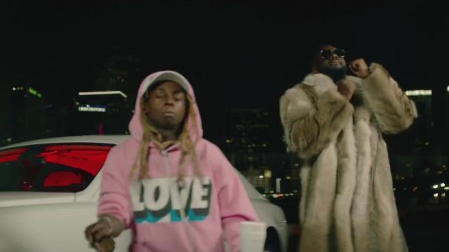 Love Pink sweatshirt worn by Lil Wayne in Cora­zon music video by GIMS feat. Lil Wayne & French Mon­tana