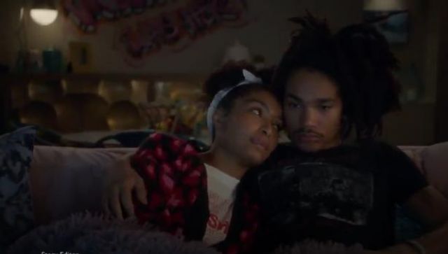 Topshop Leopard Print Cardigan worn by Zoey Johnson (Yara Shahidi) in grown-ish (S02E02)