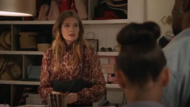 Warm Victoria Silk Blend Blouse worn by Sutton Brady (Meghann Fahy) in The Bold Type (S03E09)