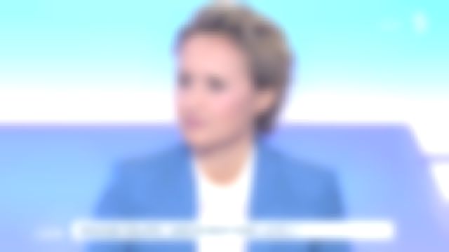 La tunique blanche Zadig & Voltaire portée par Caroline Roux dans C dans l'air du 12 juin 2019