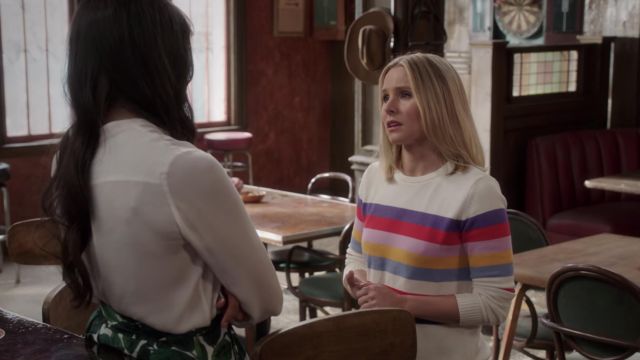 The striped sweater Kule of Eleanor Shellstrop (Kristen Bell) in The Good Place (S03E08)