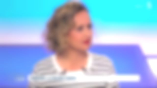 The ras neck striped short sleeve Mini twists on all the surface of Caroline Roux in C in the air the 18.06.2019