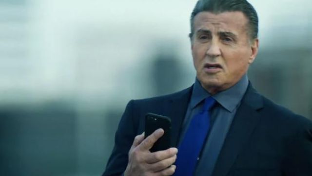 The suit jacket navy blue worn by Ray Breslin (Sylvester Stallone) in Escape 3 : The Extractors