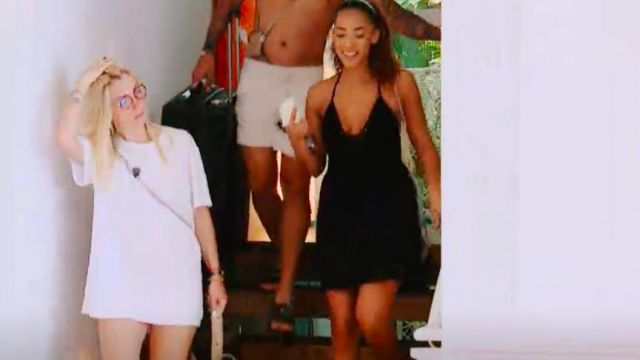 La Petite Robe Noire Courte A Fines Bretelles De Sephora Dans Les Anges 11 Episode Du 20 06 2019 Spotern