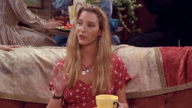 Peace Sign Pendant Necklace worn by Phoebe Buffay (Lisa Kudrow) in Friends  (S01E03) | Spotern