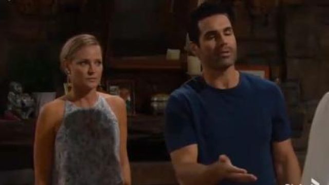 Parker  Sheila Silk Tank in Silver Avalanche worn by Sharon Collins Newman (Sharon Case) as seen in The Young and the Restless June 21,2019