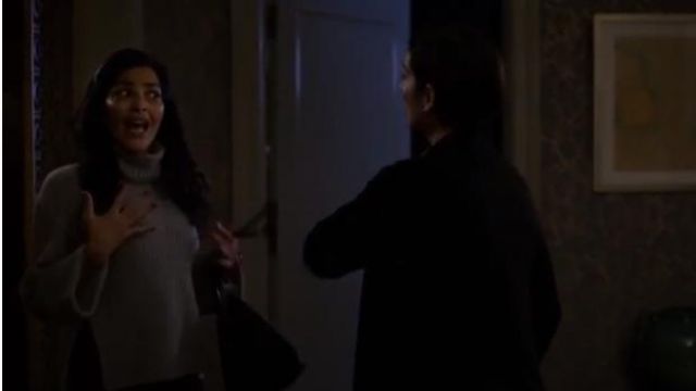 Equipment Uma Oversized Sweater worn by Kith Lyonne (Sarita Choudhury) in Marvel's Jessica Jones (Season03 Episode13)