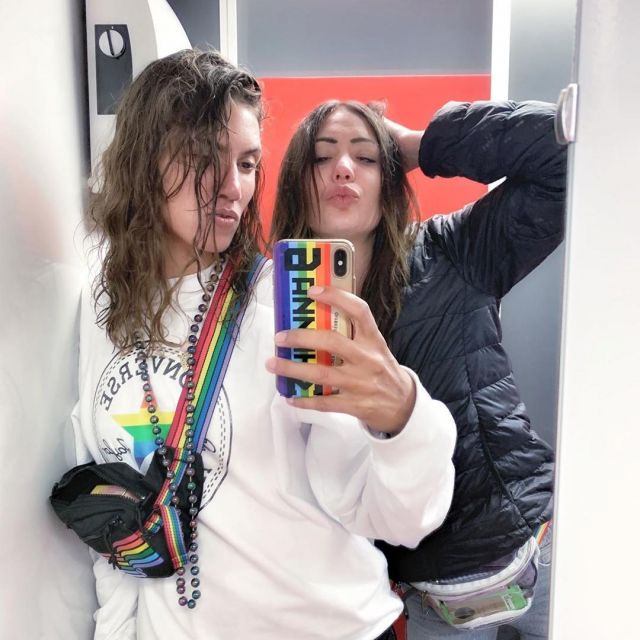 Converse Pride Hide Pack Bum bag worn by Tamy Glauser on her Instagram account @tamynation
