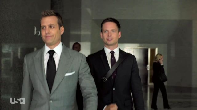 Gray blazer suit jacket worn by Harvey Specter (Gabriel Macht) as seen in Suits (Season 09)