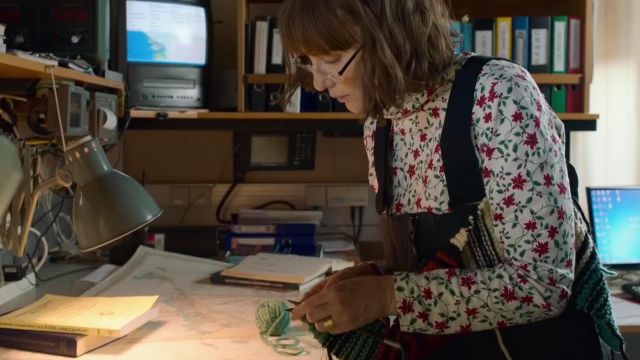 Poinsettia Impression col Roulé porté par Bernadette Fox (Cate Blanchett) Où avez-Vous Aller, Bernadette
