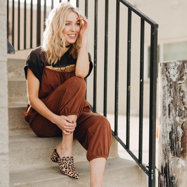 Stitch + Feather Up Again Pocket Jump­suit worn by Cassie Randolph on her Instagram account @cassierandolph