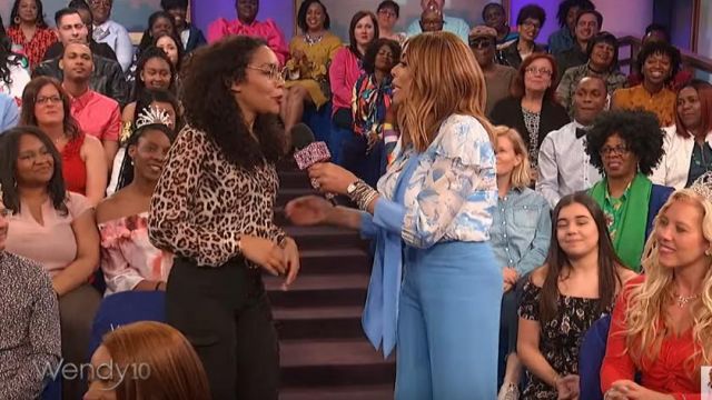 Alice + Olivia Blue “Dylan” high waisted wide leg pant worn by Wendy Williams on The Wendy Williams Show June 20,2019