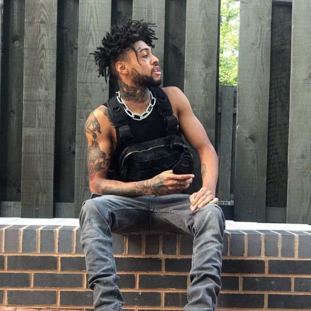 Tactical Chest Bag worn by Scar­lxrd on his Instagram account @scar­lxrd