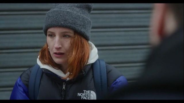 The jacket jacket black and blue The North Face scope by Aure (Julia Piaton) in Family Business (S01E03)