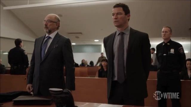 The black suit worn by Noah Solloway (Dominic West) in The Affair (S02E01)